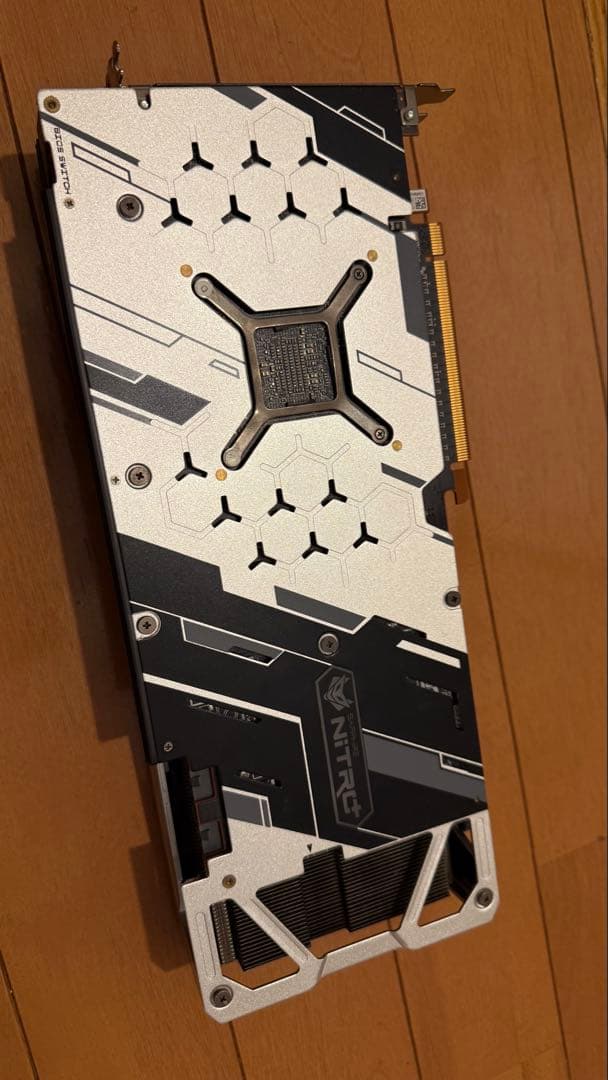 グラフィックボード・グラボ・ビデオカード SAPPHIRE NITRO+ RADEON RX5700XT8GB GDDR5