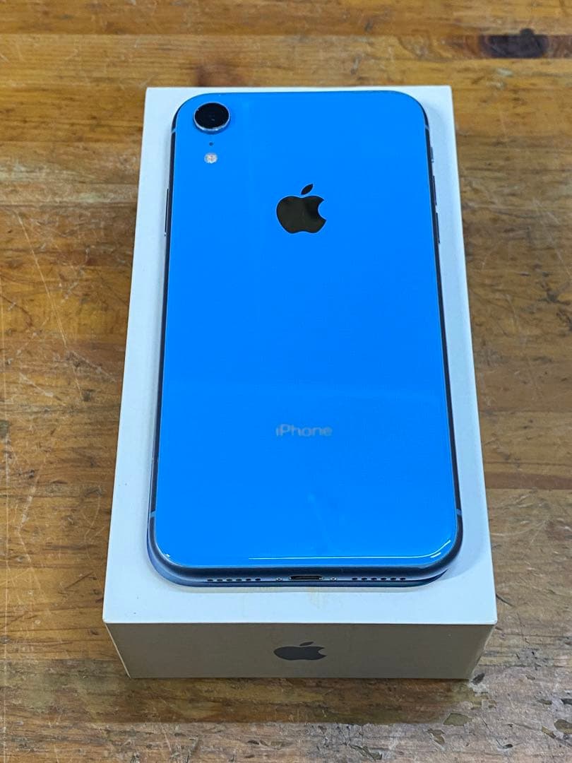 も*ち様 【ジャンク】iPhone XR 64GB 本体 ブルー au IMEI