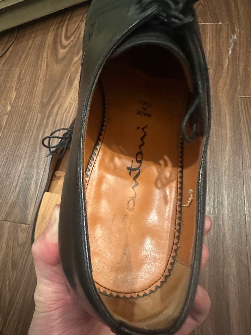 santoni ブラックレザー ドレスシューズ 7ハーフ　サントーニ