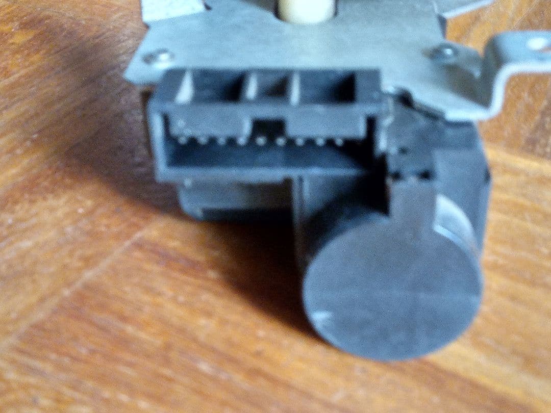 BNR32前期純正エアコンモードアクチュエータ作動未確認