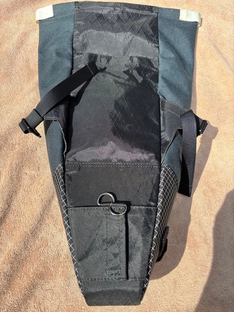 Rawlow Mountain Works サドルバッグ