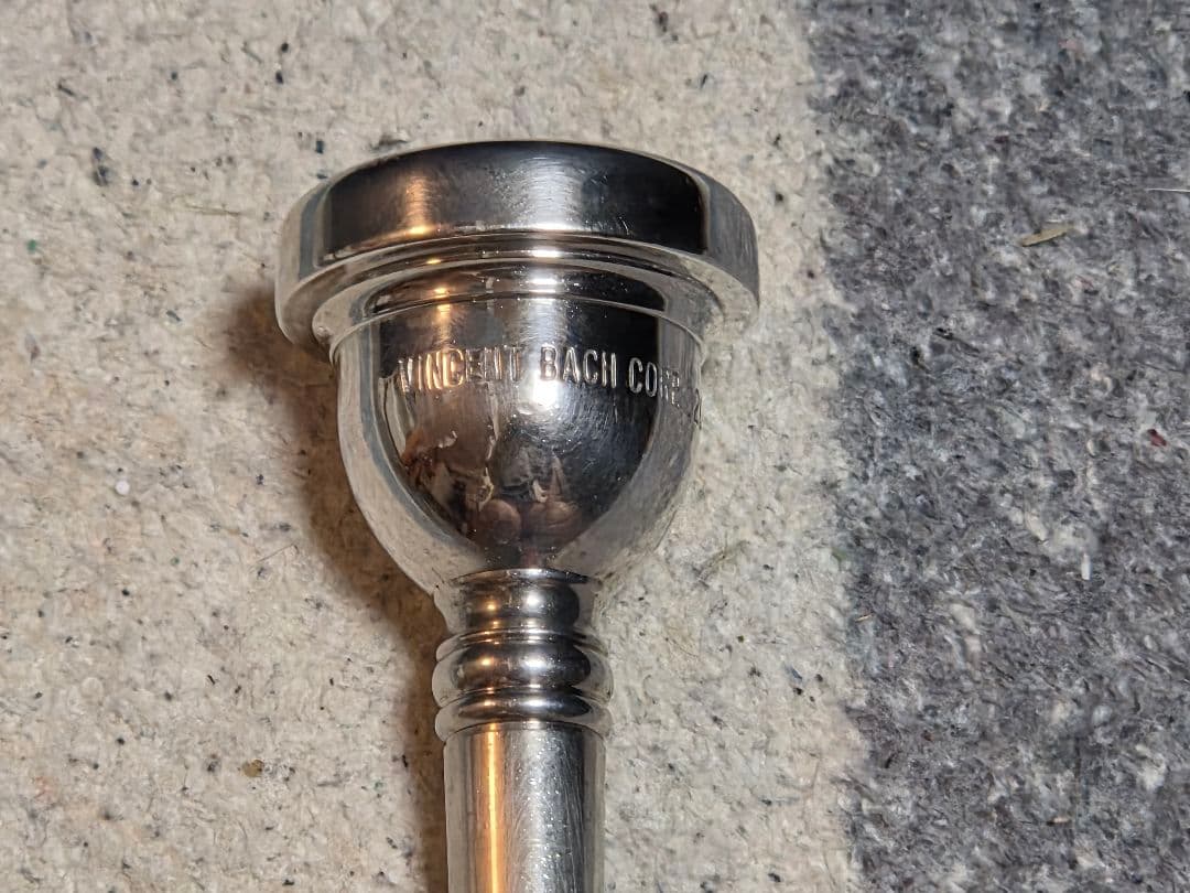 ☆希少　トロンボーンマウスピース BACH CORP 12C☆