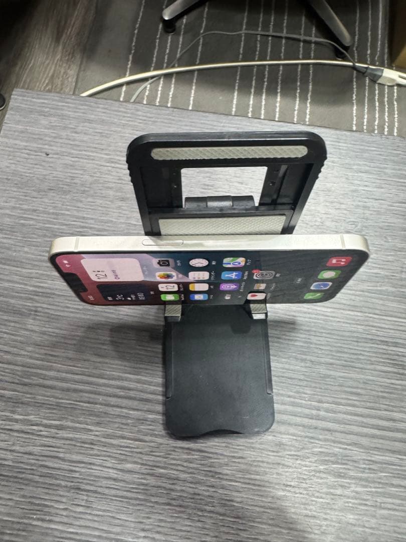 美品 iPhone13 128GB 白　SIMフリー　90%