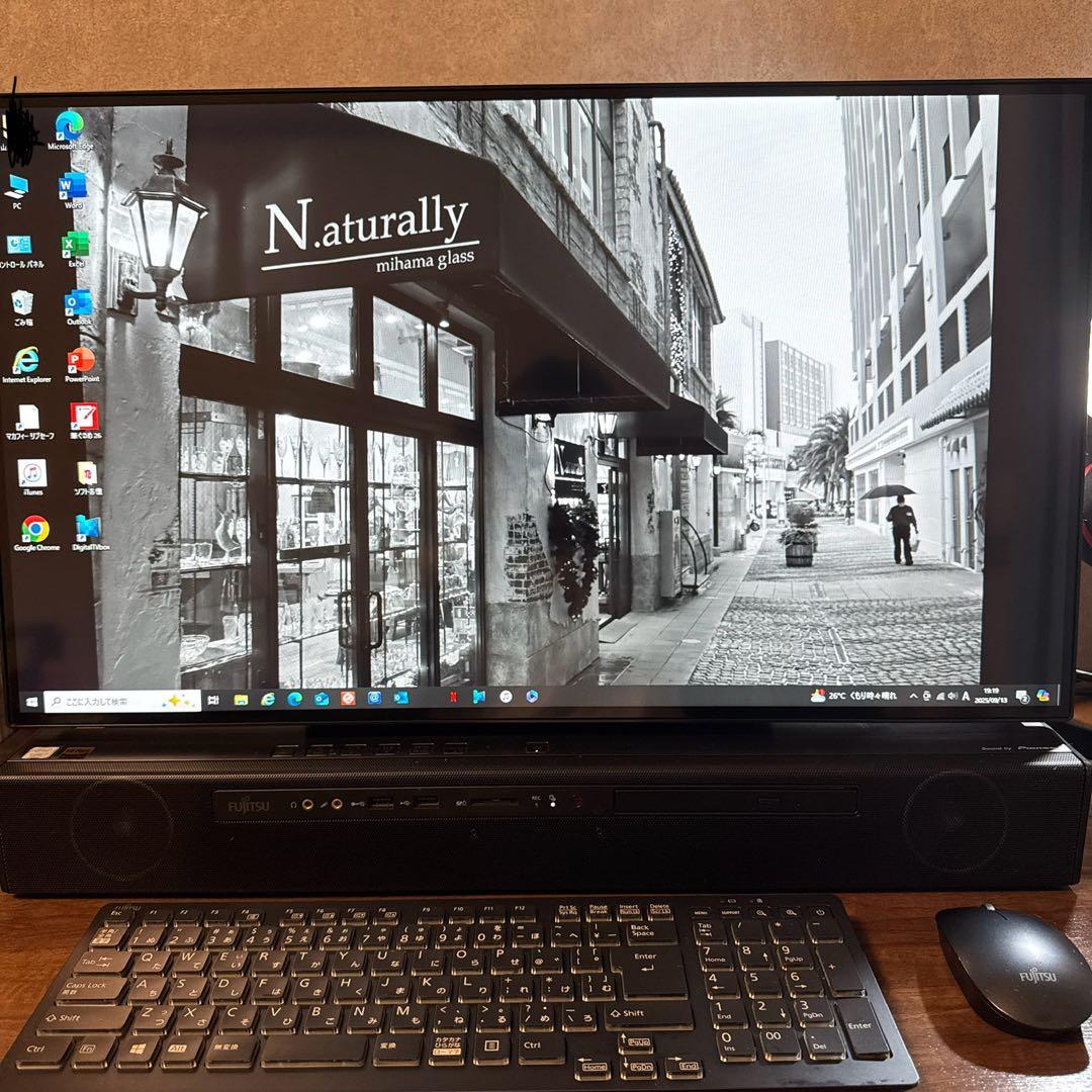 富士通デスクトップ　【FMVF90D2B】