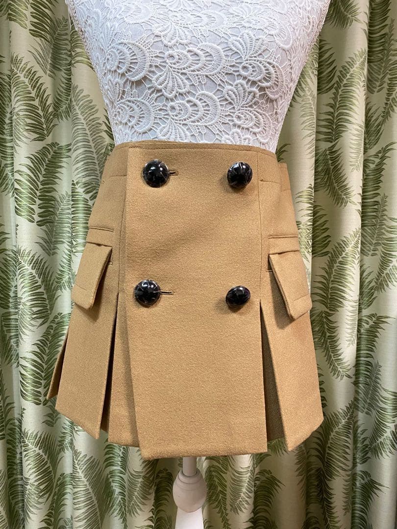 サカイ　Sacai スカートプリーツショートパンツ