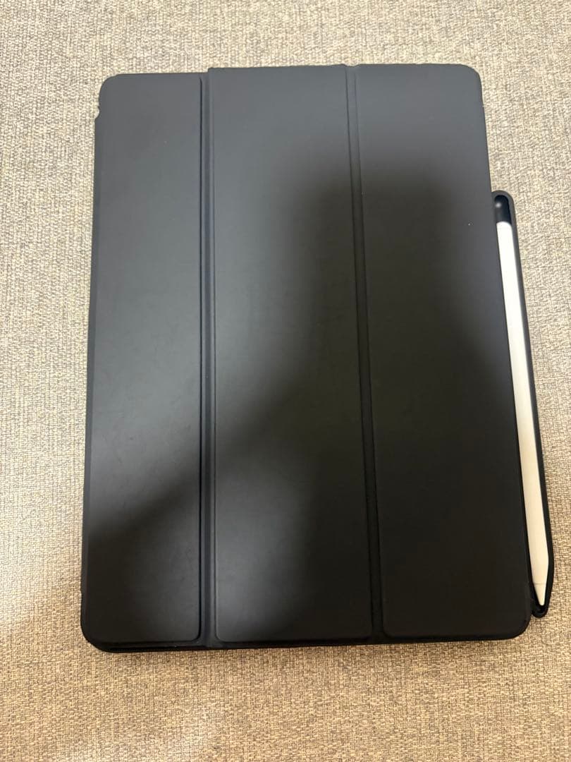 B*e様 美品 最終お値下げ　Apple iPad第9世代 256GB 純正キー