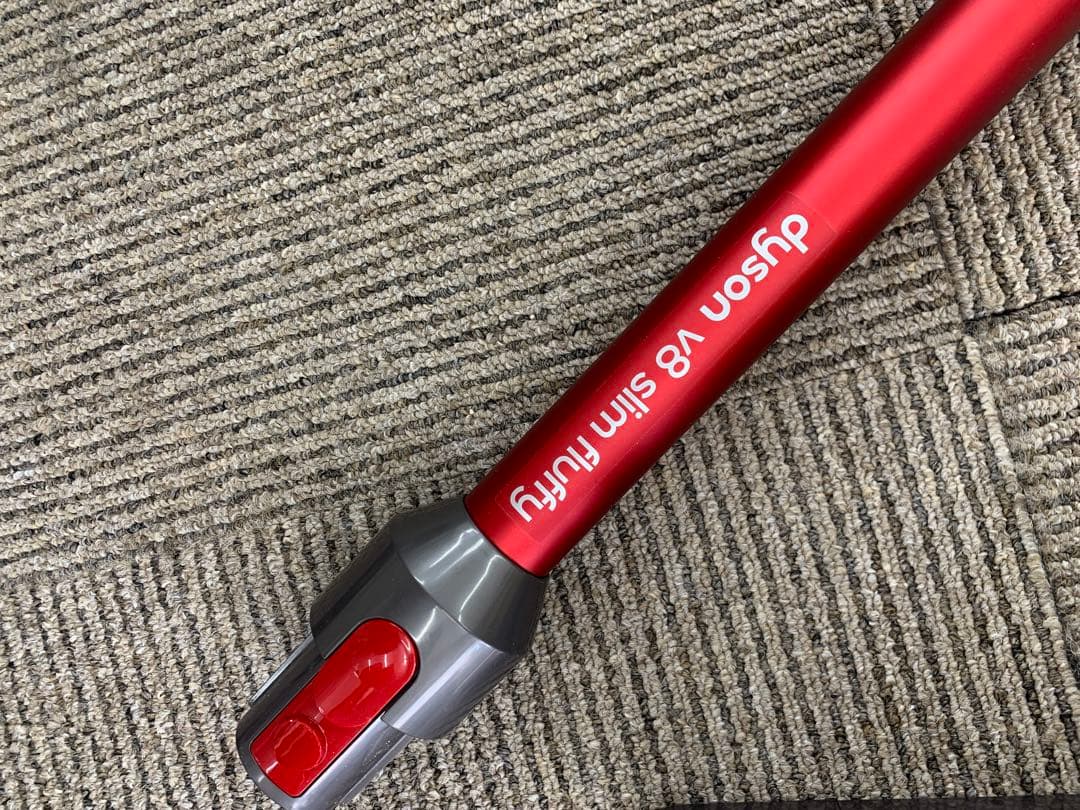 Dyson V8 コードレス掃除機 「V8 Slim Fluffy」 SV10K