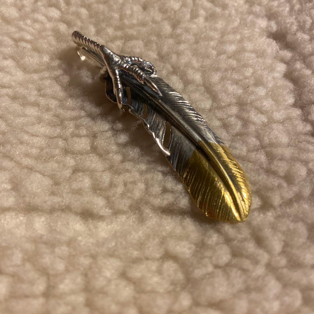 銀爪メタルフェザー