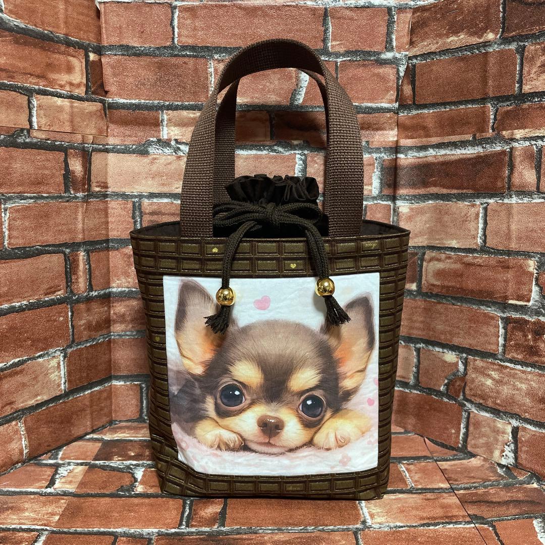 肩掛けバック　ランチバッグ　壁掛け小物入れ　チワワ　パネル生地