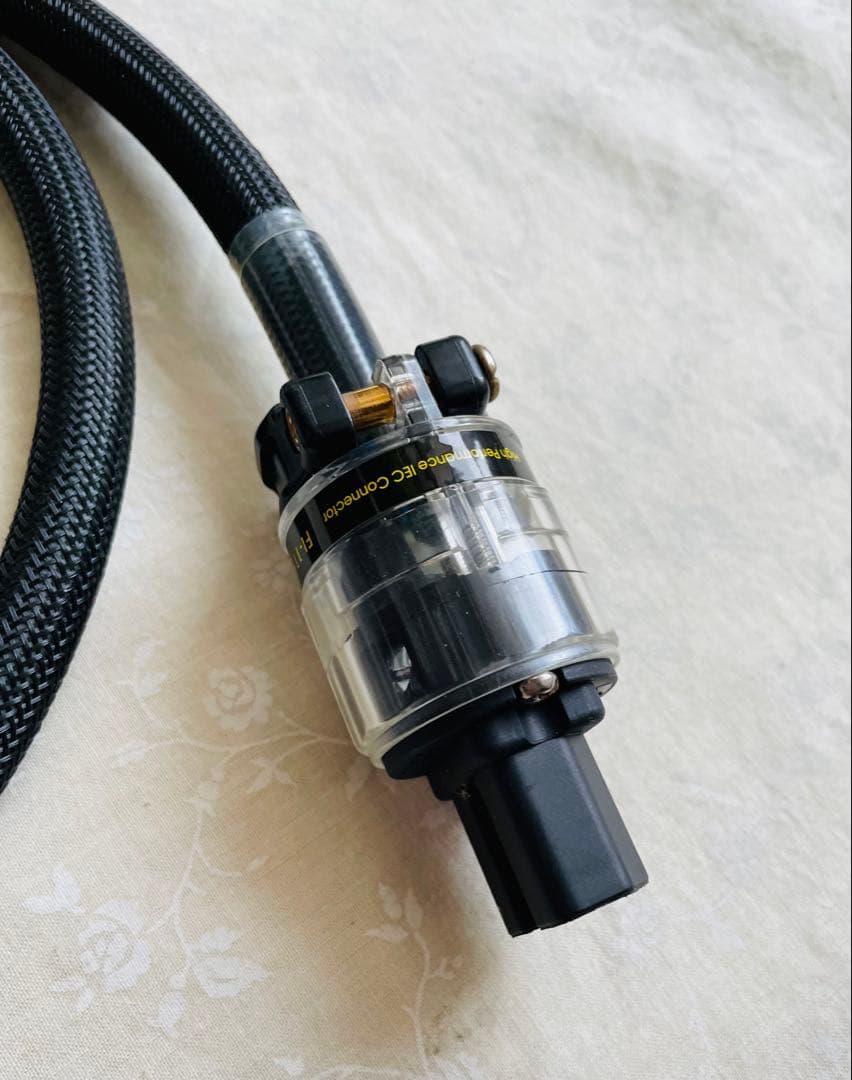 AykmFURUTECH Astoria箱付き 電源ケーブル