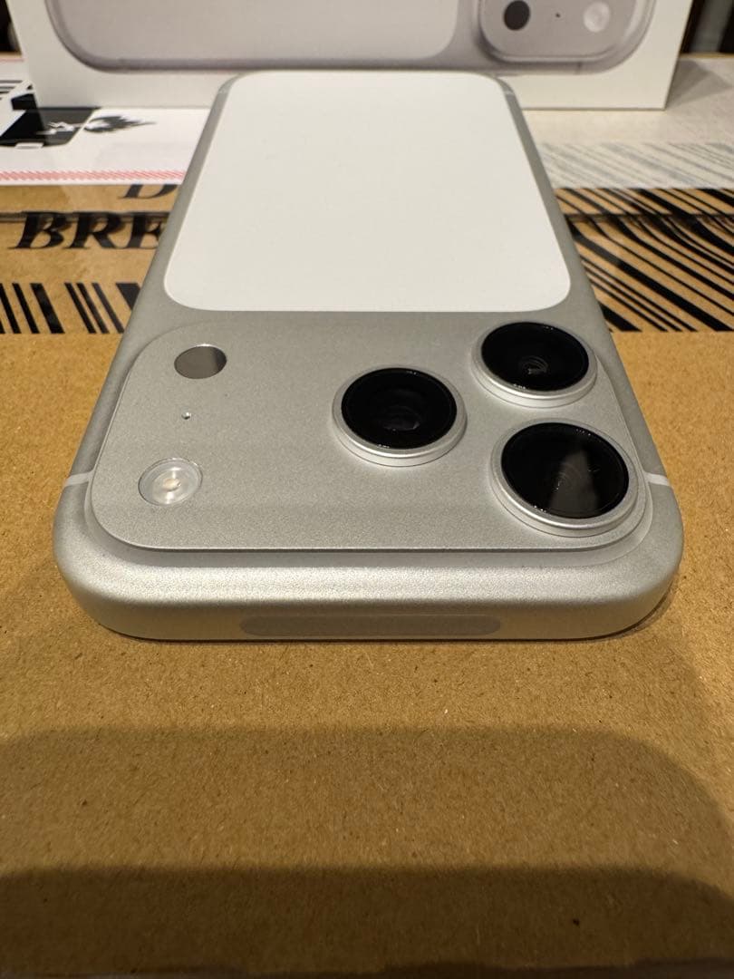 iPhone 17 Pro 256GB シルバー