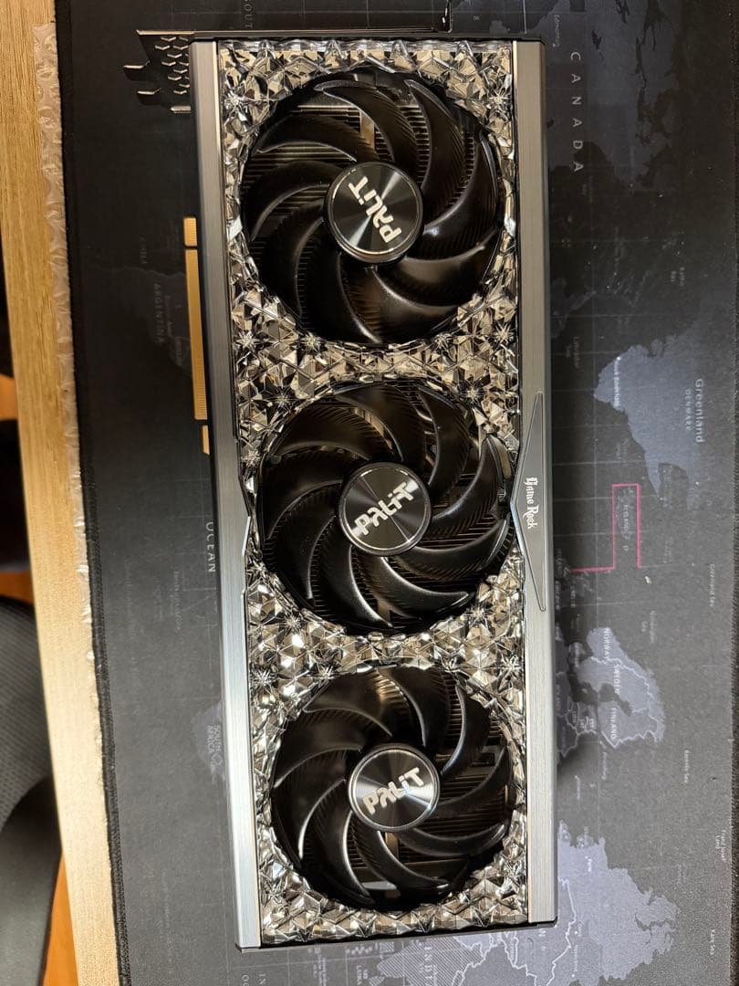 GeForce RTX 4090 Game Rock 本体のみ