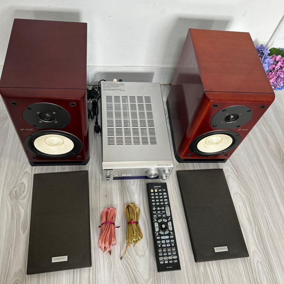 ONKYO オンキョー　DVD/CDプレーヤーシステム