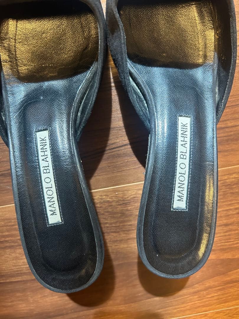 MANOLO BLAHNIK ブラックミュール 37