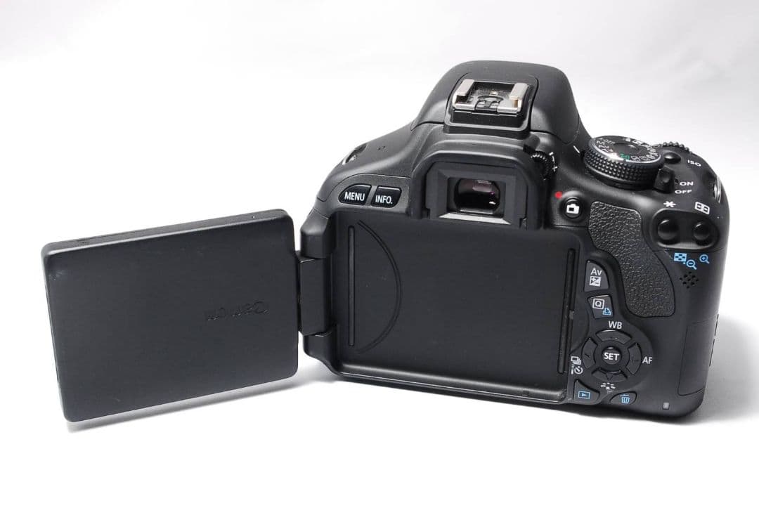 ボディ、超望遠レンズ　2点のみ　Canon Kiss X5