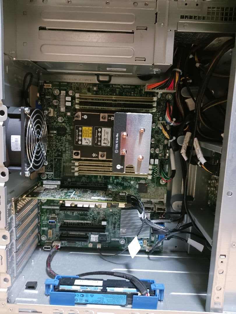 サーバー HPE ProLiant ML110Gen10 Xeon Silver4110