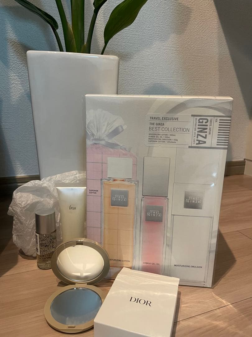 ザ　ギンザ　ベストコレクション❤︎ディオールとイプサのおまけ付