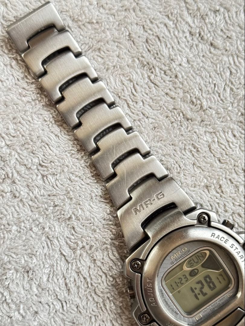 【ビンテージ】カシオMRG-1000TチタンフルメタルGショック