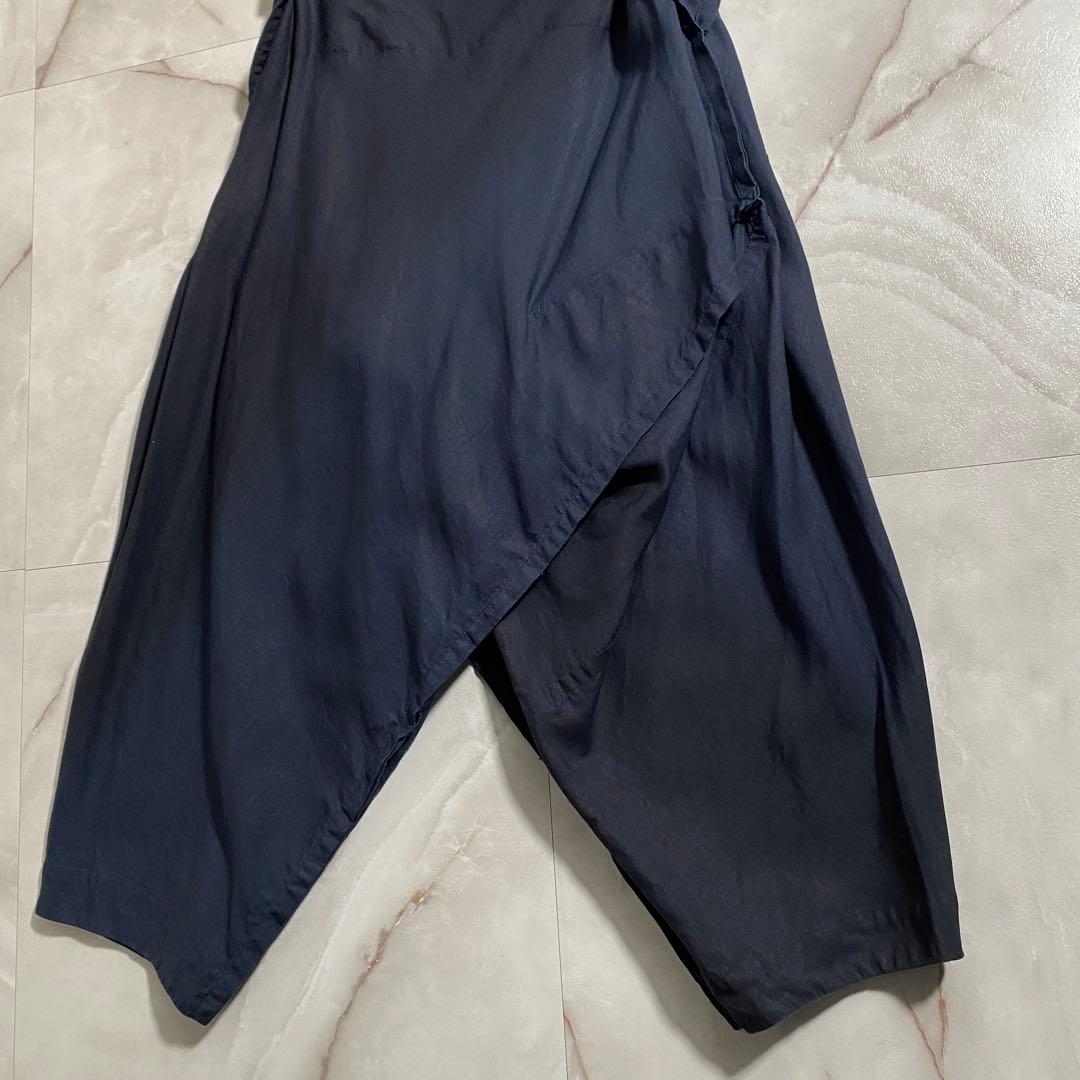 A15315 美品 イッセイミヤケ　変形リネンラップサルエルパンツ　紺3