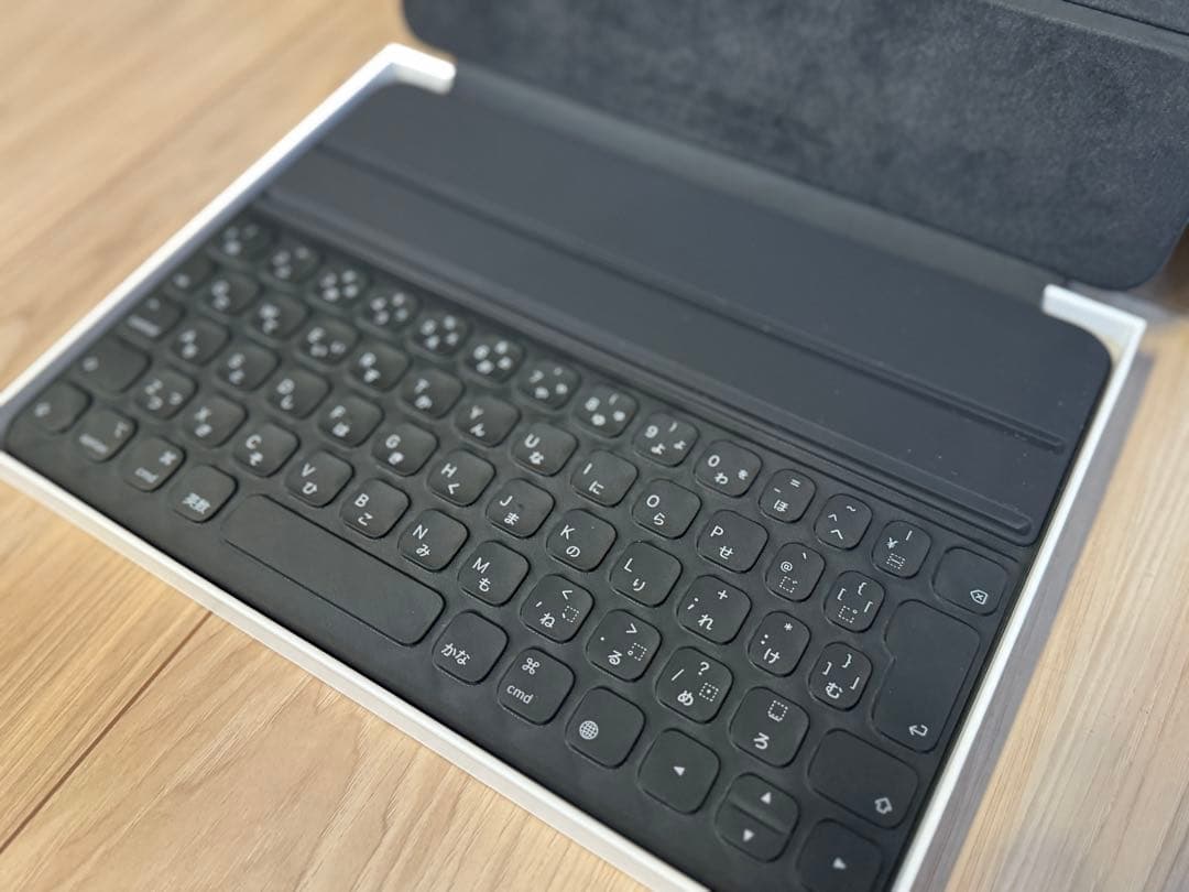 極美品 Apple Smart Keyboard Folio 11インチ 純正品