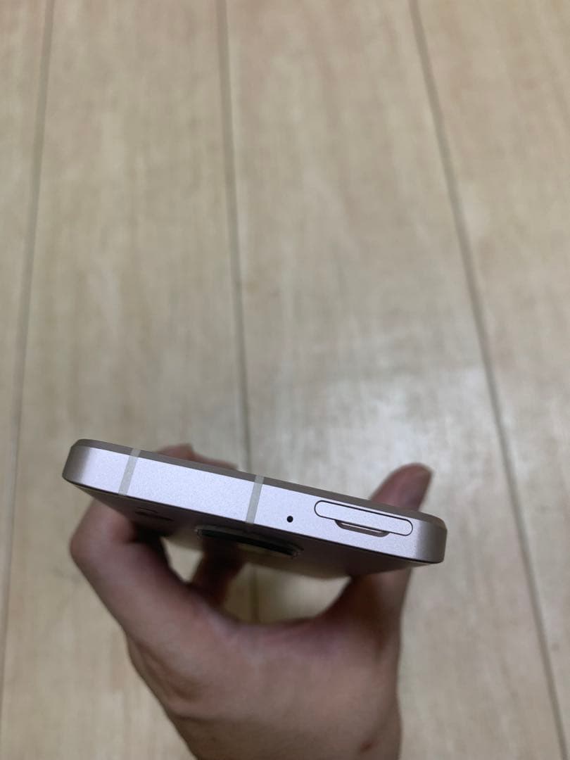 美品　SHARP AQUOS sense8 送料無料