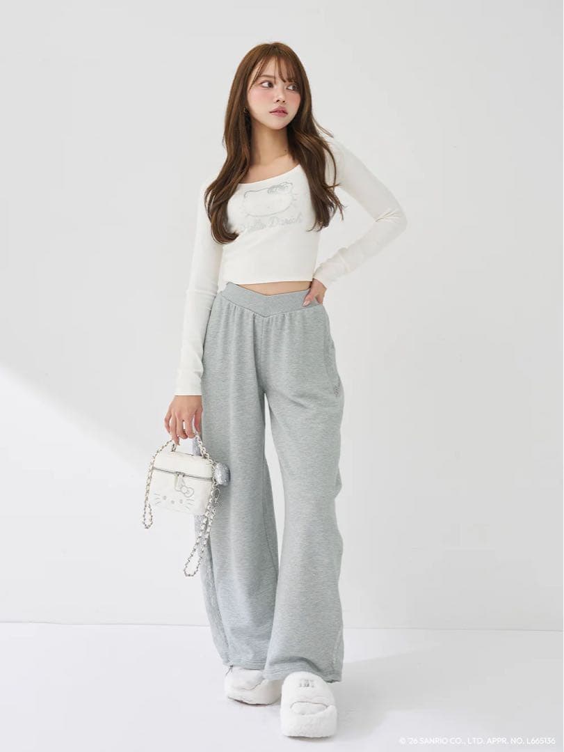 新品タグ付き ダーリッチ Hello DarichコンパクトロングTシャツ 白