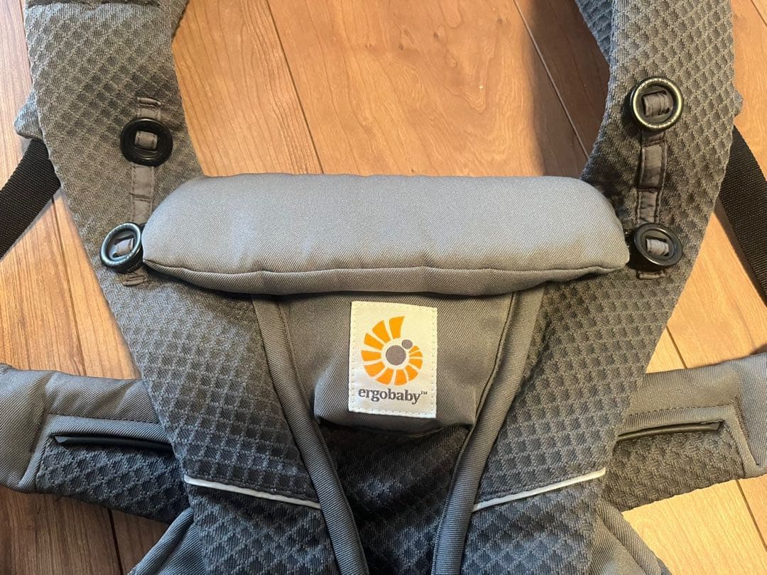 エルゴベビー OMNI Breeze（オムニ ブリーズ）グラファイトグレー