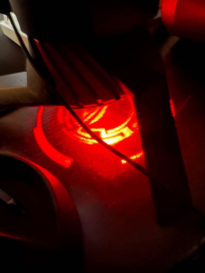 ディスプレイ・モニター本体 ASUS ROG STRIX XG27VQ 144hz