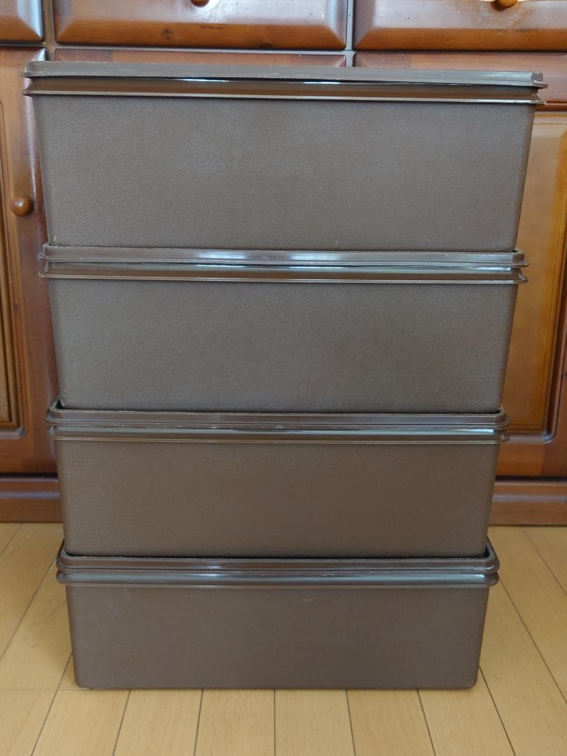 Ouioui　 タッパーウェア スーパーケース ブラウン4個ブラック3個