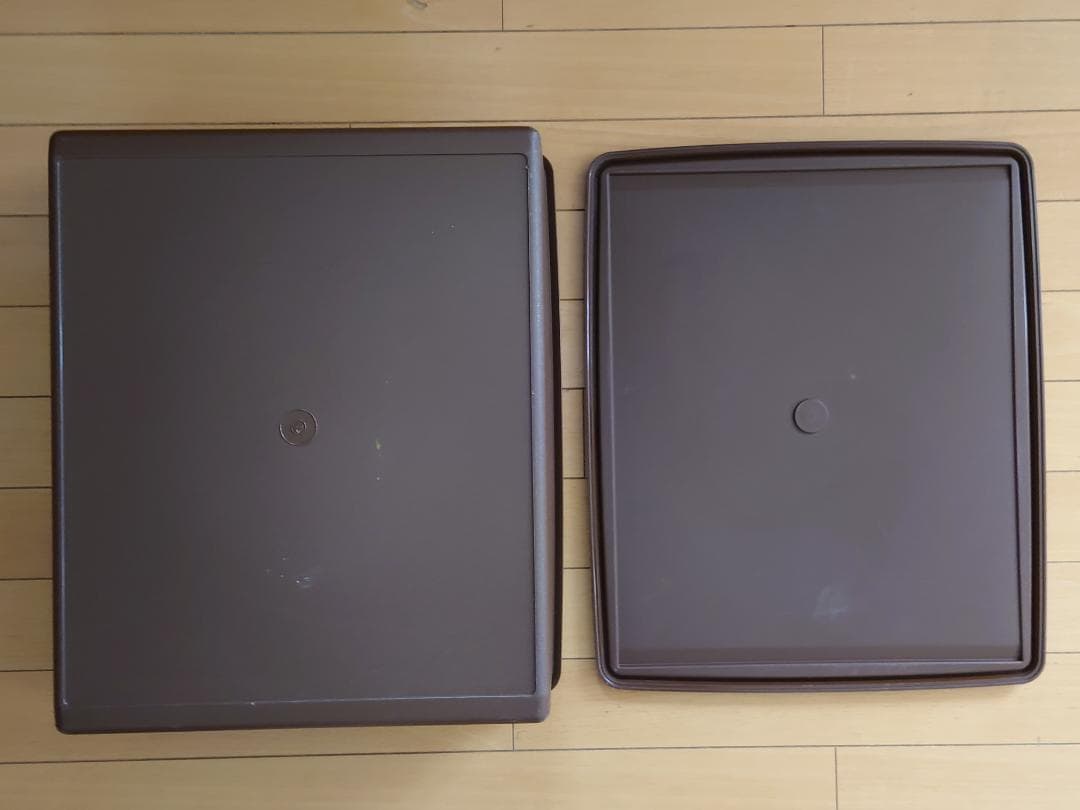 Ouioui　 タッパーウェア スーパーケース ブラウン4個ブラック3個