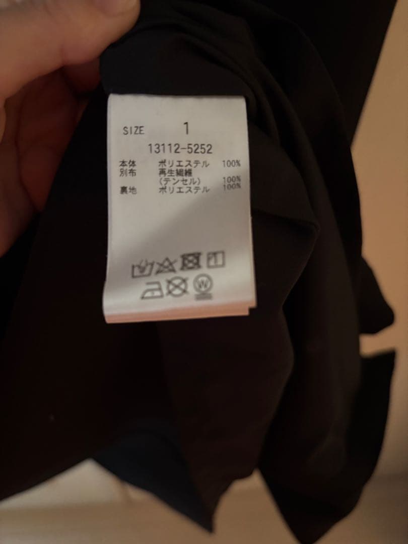 CLANE　COLLAR LAYERED DRAPE ONE PIECE