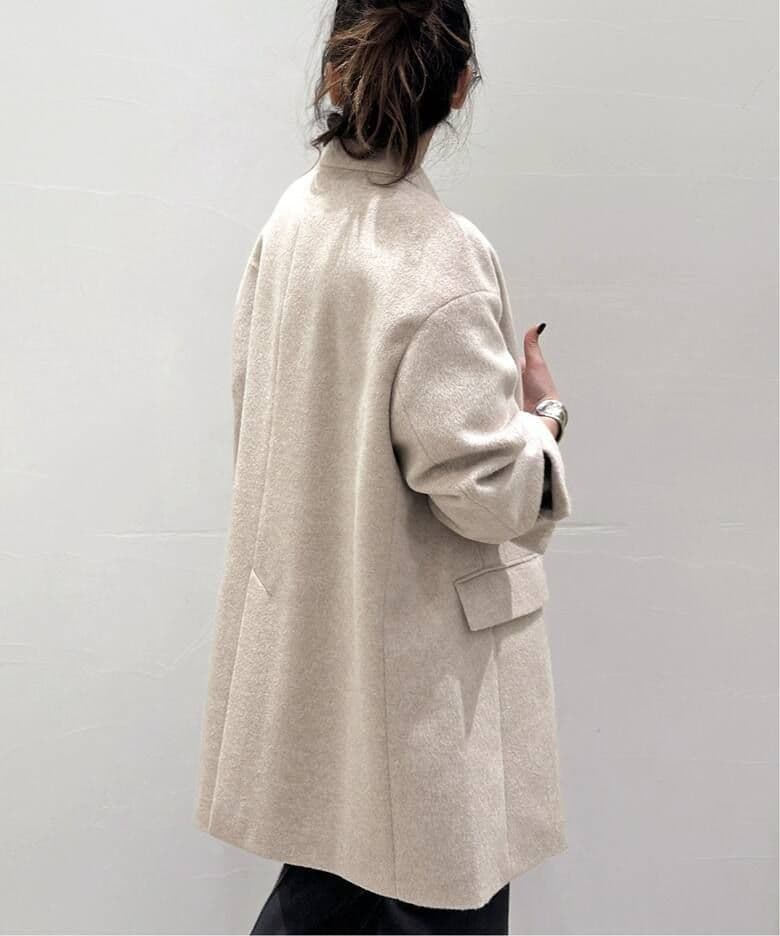 2024.展示のみ美品　アンゴラウールオーバサイズジャケット　ベージュ