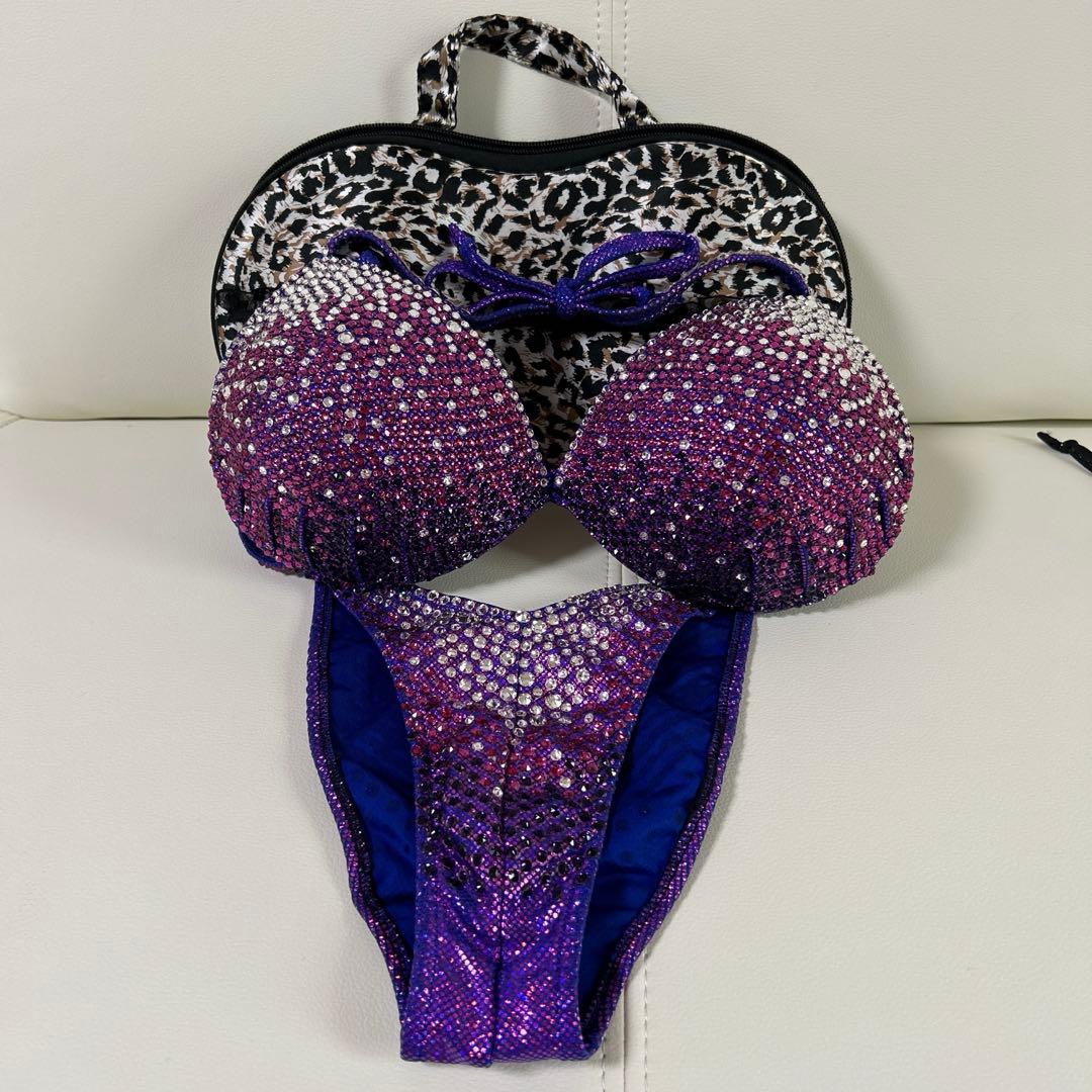 JBBFボディフィットネス大会用ビキニ　ビキニケース付き