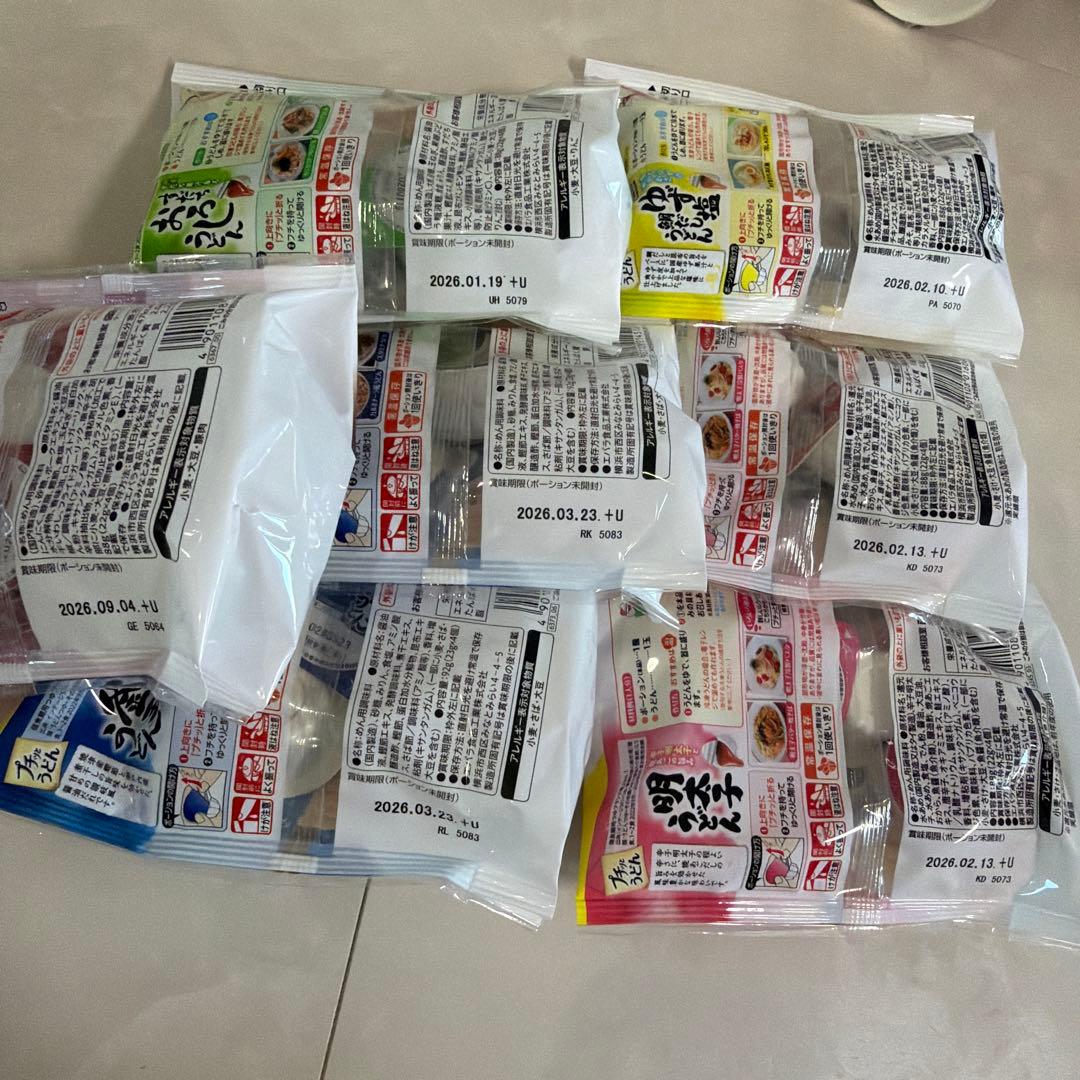 カップ麺　食品まとめ売り　計29点　どでかばーチョコレートセット