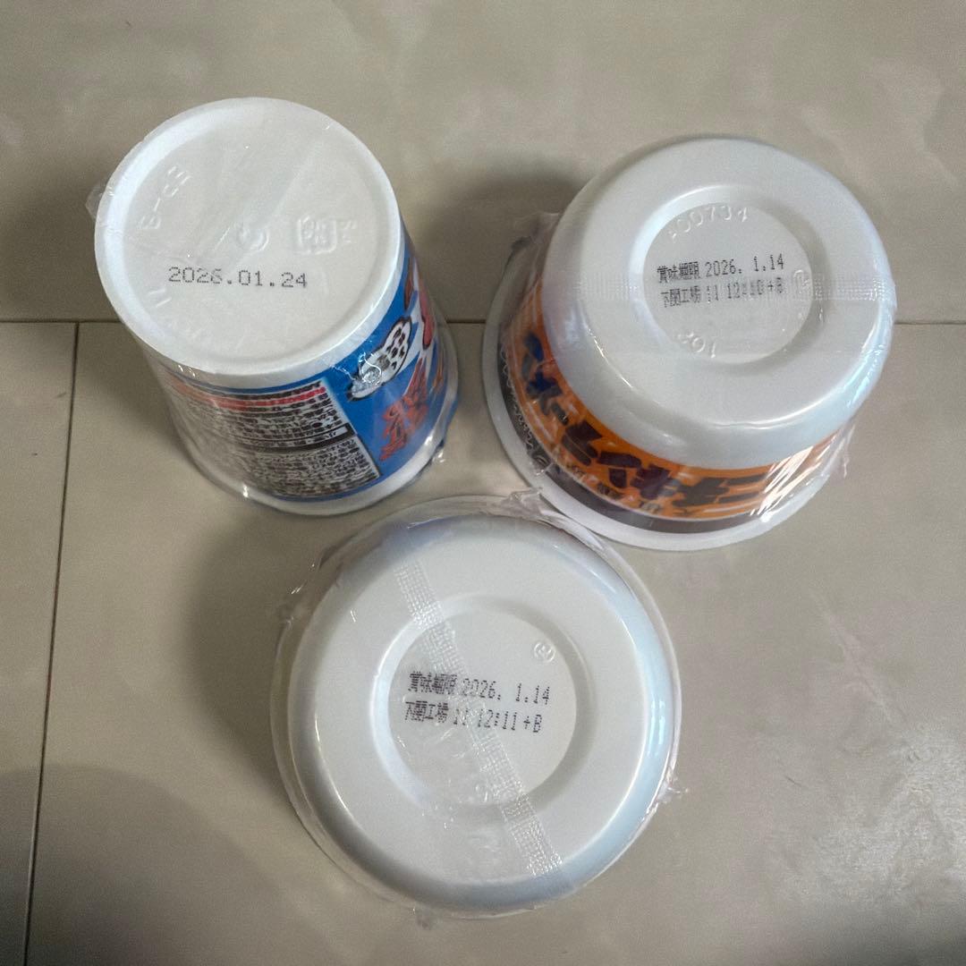 カップ麺　食品まとめ売り　計29点　どでかばーチョコレートセット