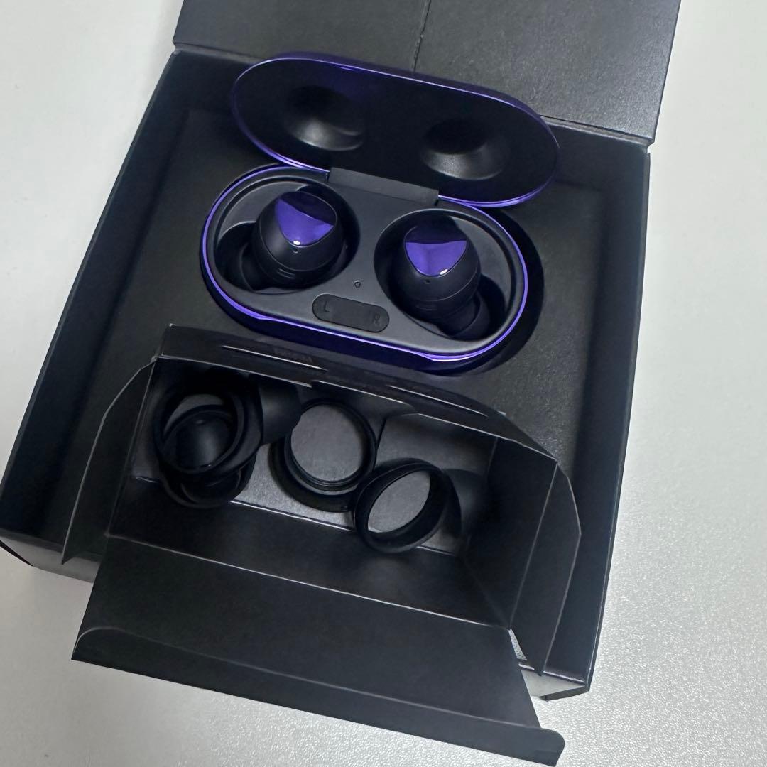 Galaxy Buds+ BTS Edition ワイヤレスイヤホン
