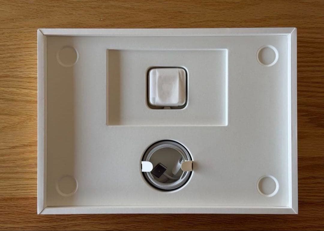 MacBookAir M3 13インチ512GB