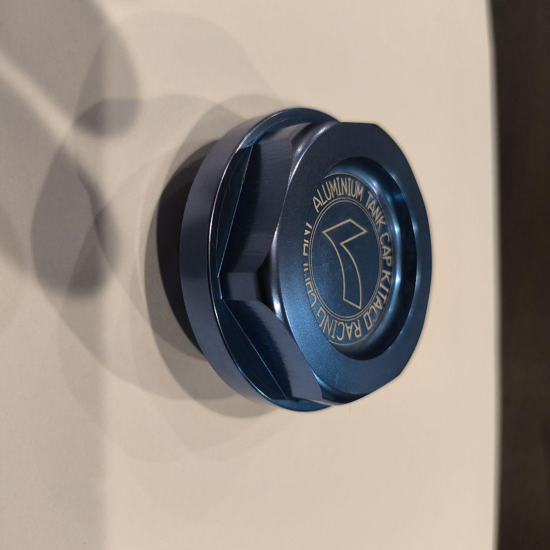 キタコ　アルミタンクキャップ！絶版品