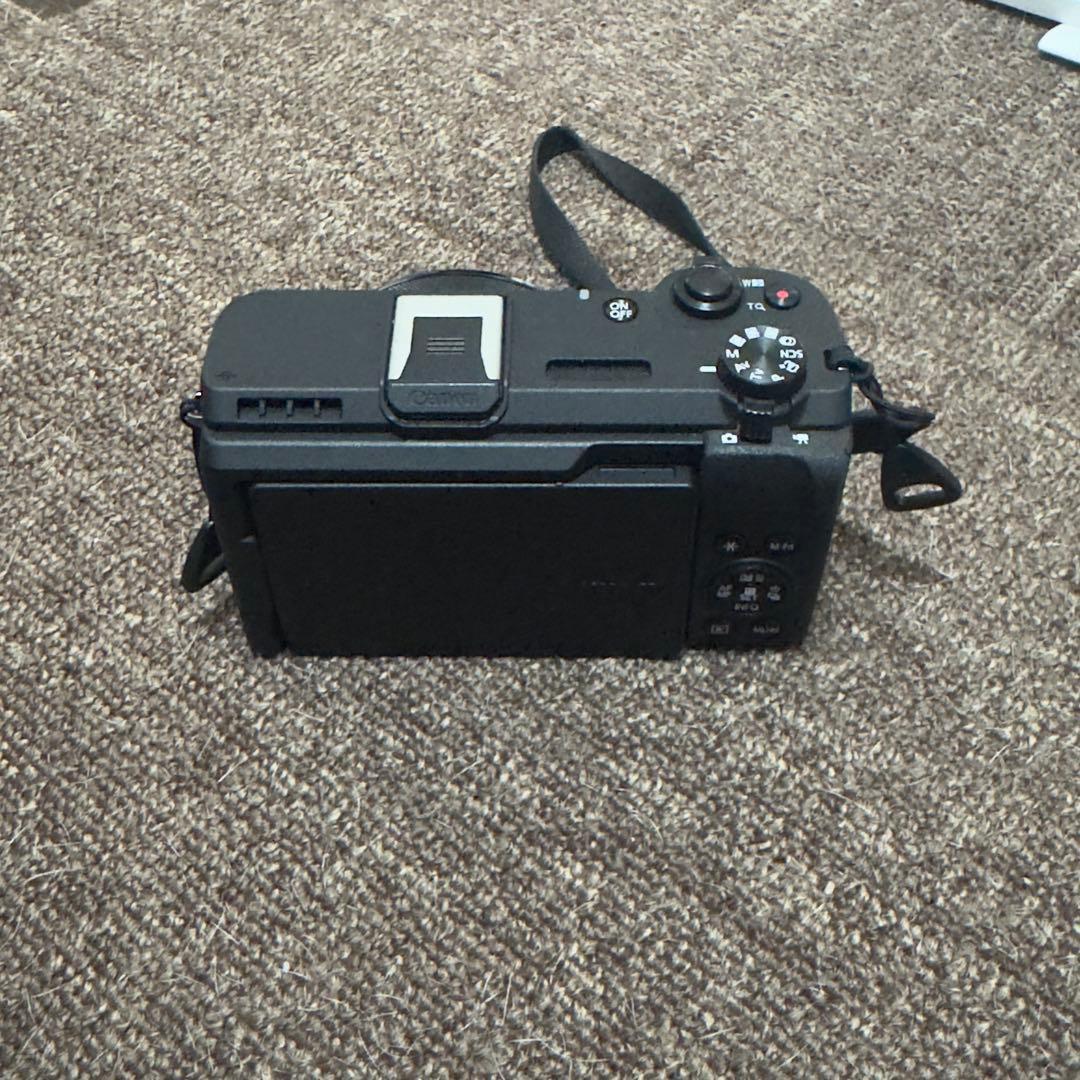【極美品】Canon PowerShot V1 ブラック Vlogカメラ