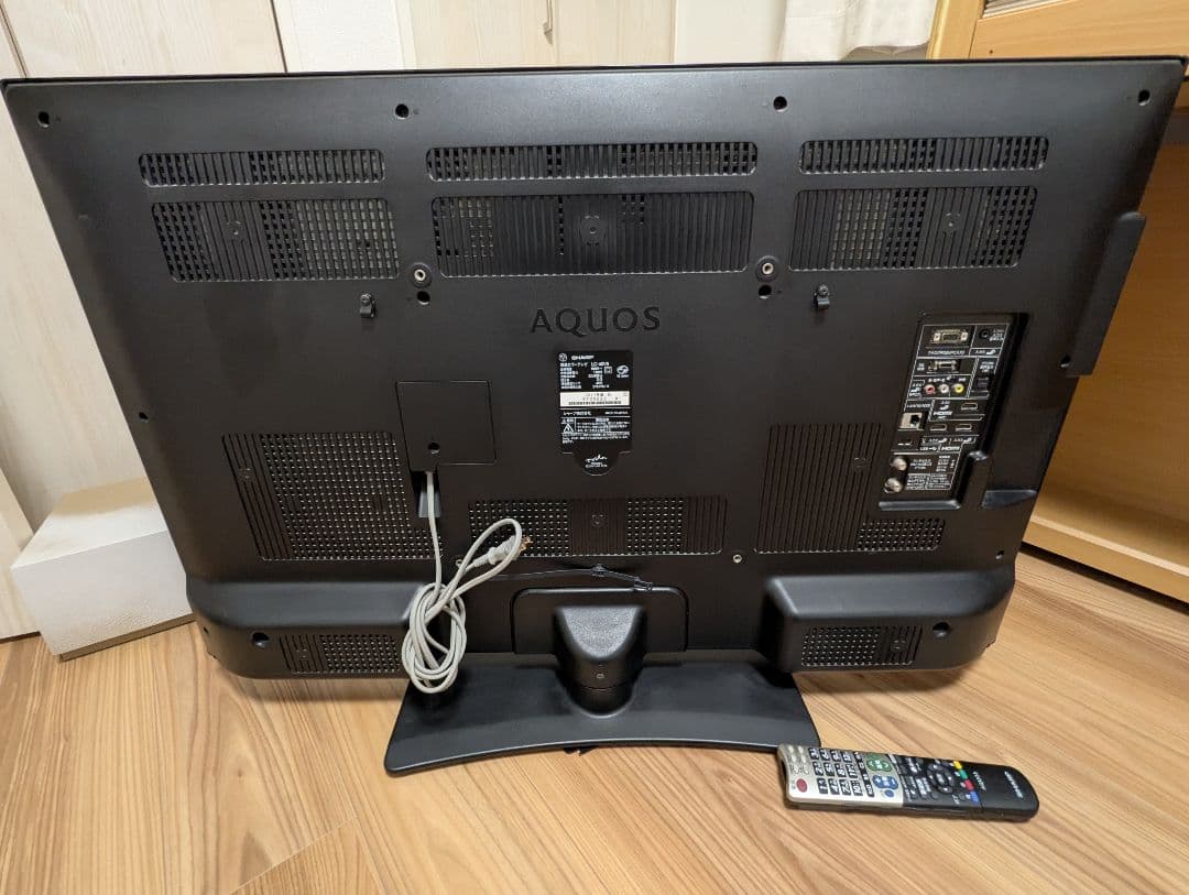 t*7様 SHARP AQUOS液晶テレビ 40型 LC-40V5