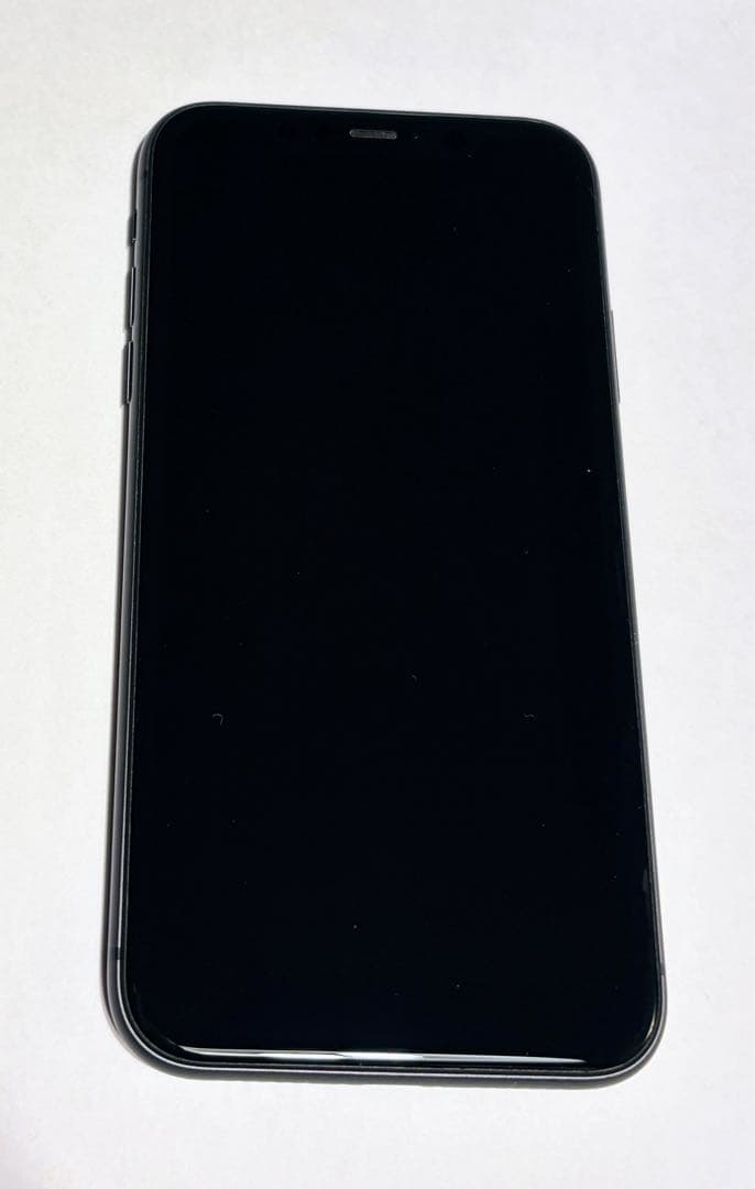 Apple iPhone 11 本体 ブラック64GB cellular