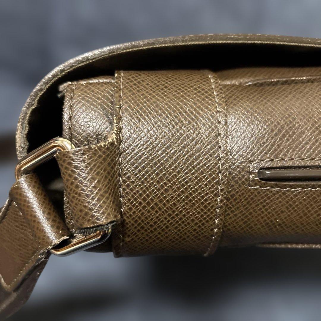 ルイヴィトン ロマン PM タイガ ショルダーバッグ M32852