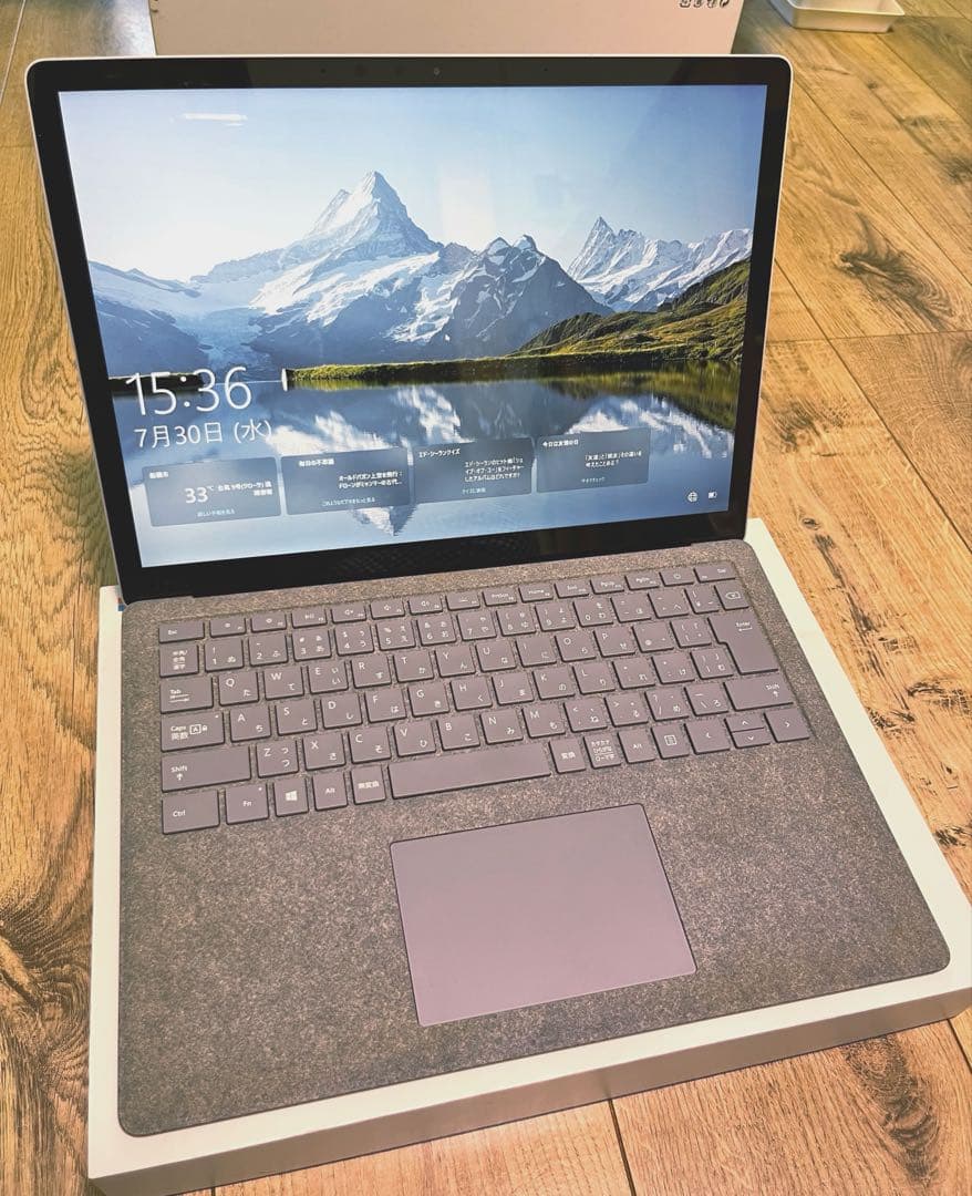 Windowsノート本体 Surface Laptop Core i5 4GB 128GB