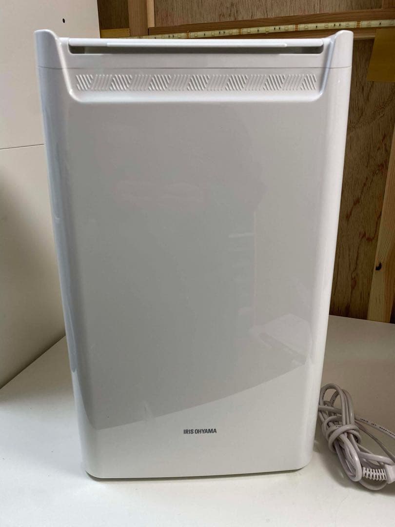 アイリスオーヤマ 衣類乾燥除湿機 DCE-6515 2017年製 中古 美品