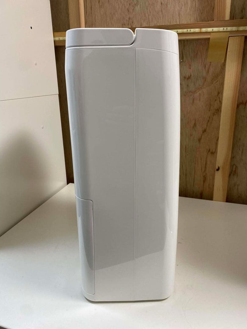 アイリスオーヤマ 衣類乾燥除湿機 DCE-6515 2017年製 中古 美品