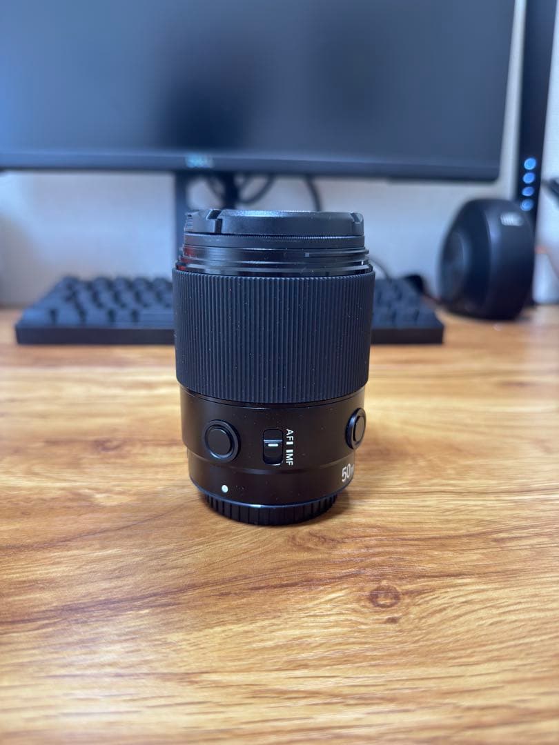 YONGNUO 50mm F1.8 単焦点レンズ