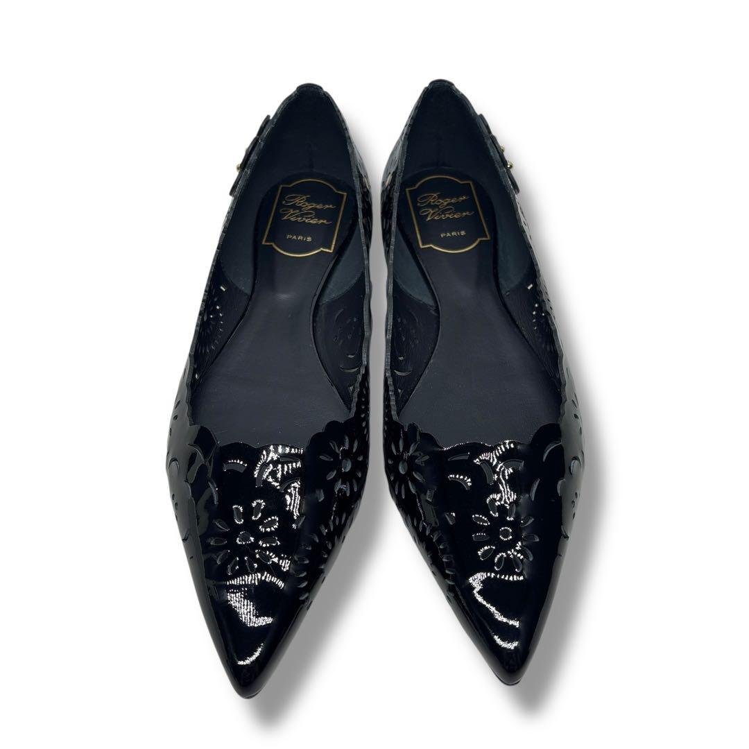 未使用■Roger Vivier【25.0】エナメル フラット パンプス 黒