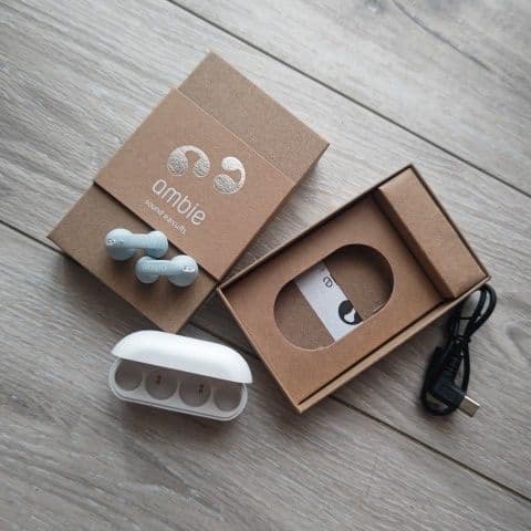 ヘッドホン ambie SOUND EARCUFFS