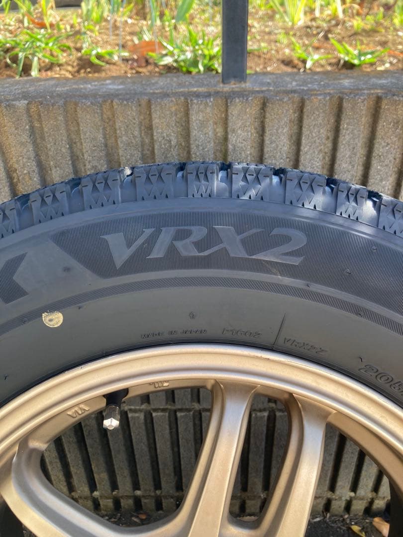 【S】ブリザック BLIZZAK VRX2 205/65R15 1シーズン