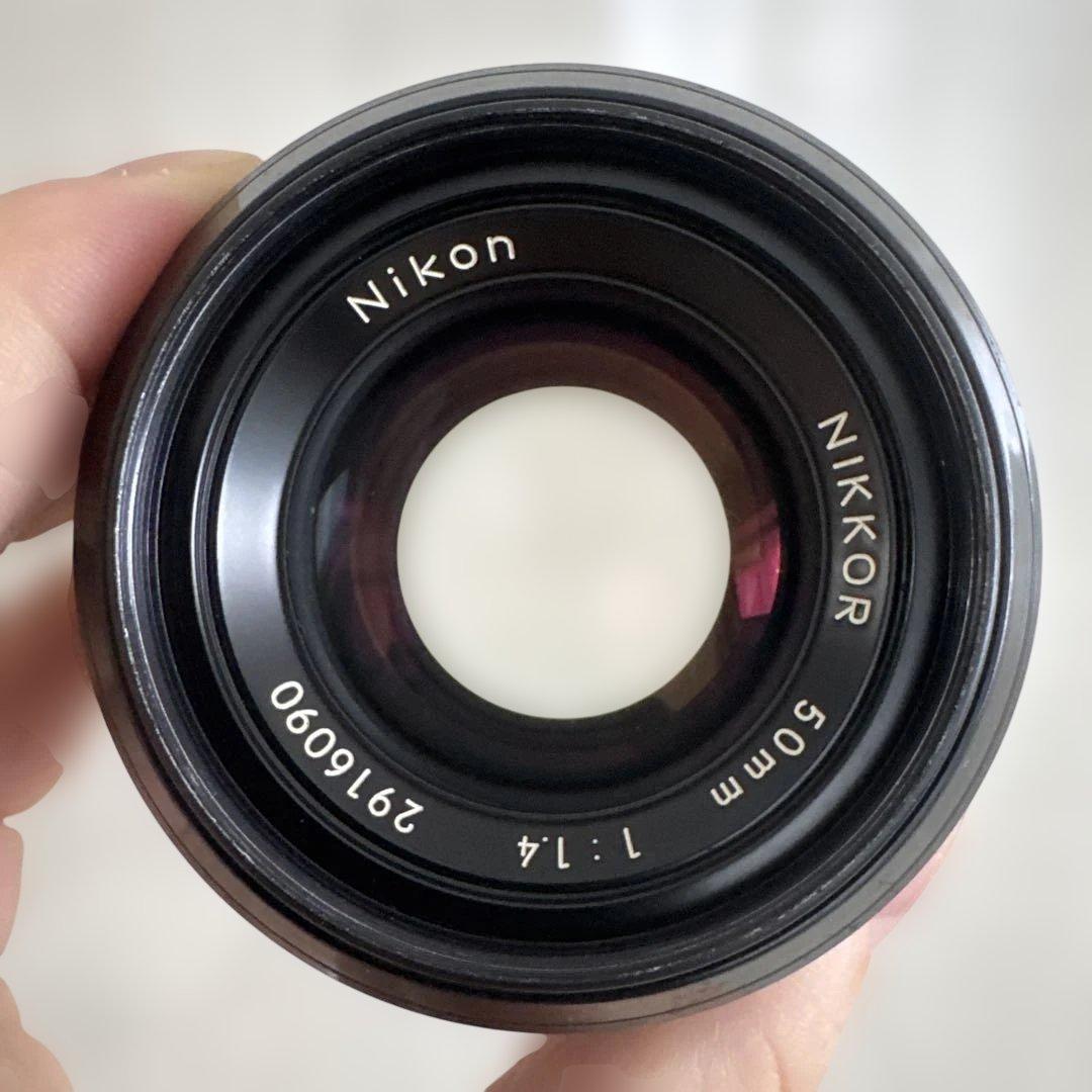 Nikkor 50mm f/1.4 単焦点レンズ